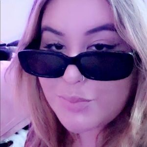 Meet your Posher, Fayth